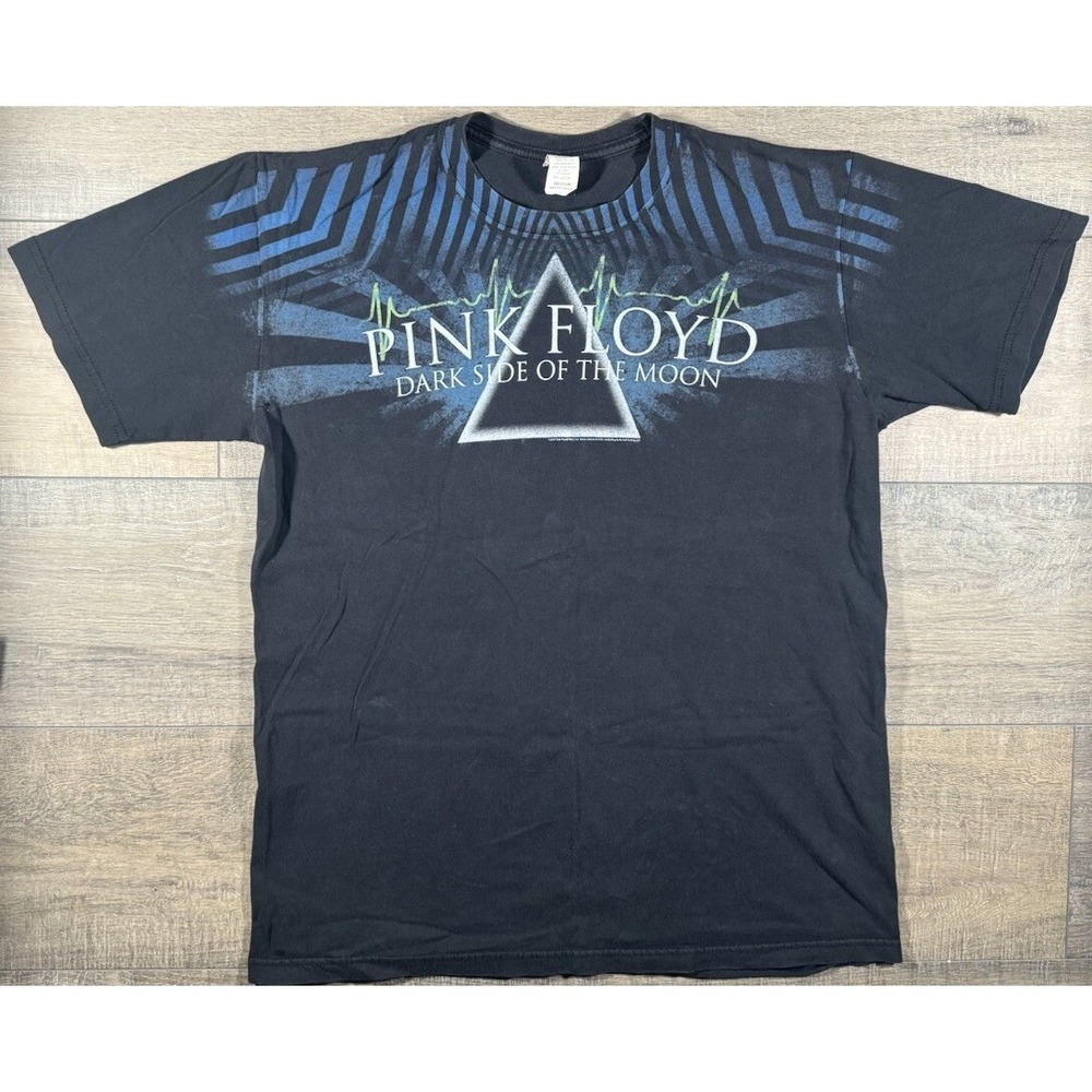 Y2K Pink Floyd Dark Side Of The Moon Graphic 2008 Band Tee Rock Wear Sz Med Vtg